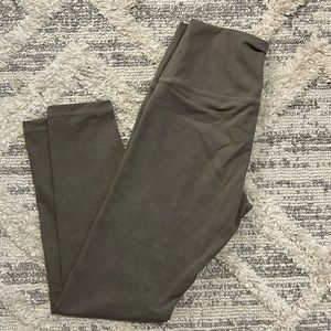 Zyia 7/8 concrete luxe leggings